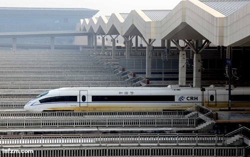 2014年铁路计划投资6300亿元 中西部地区成重点