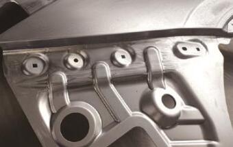 基于AutoForm改善侧围后保部位成形工艺方案设计