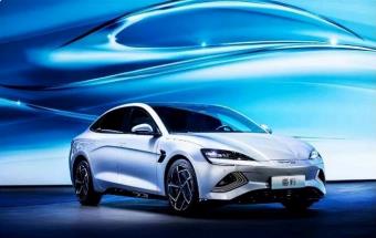 比亚迪CTB技术全球首发，“下一代电动车”海豹登场