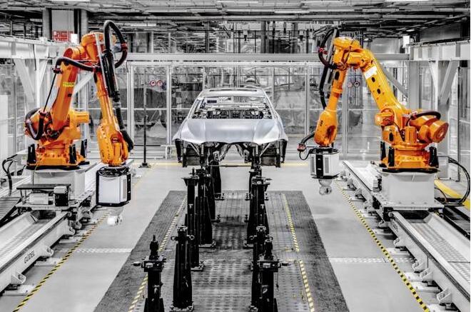 家在中国，宝马集团与中国同频共进