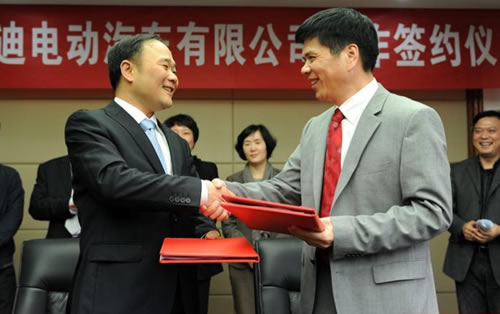 吉利签约康迪成立电动汽车公司