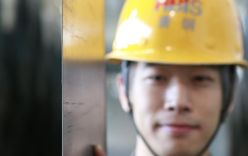 1毫米超薄热轧薄板实现小批量生产