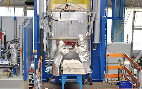 舒勒推出新型航天航空工业用压力机